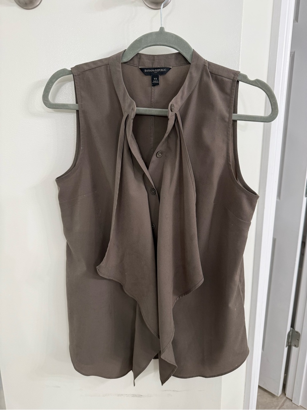 Banana Republic Brown Sleeveless Tie-Front Blouse